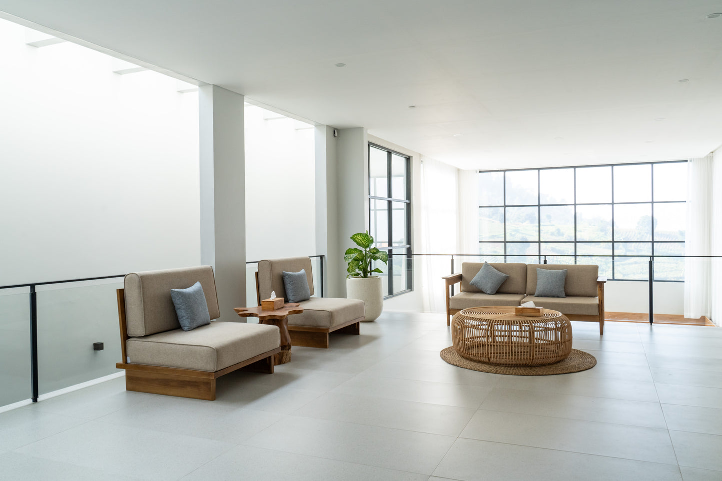 Beverly Hill Mountain View Villa