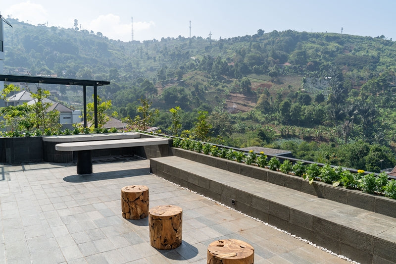 Beverly Hill Mountain View Villa